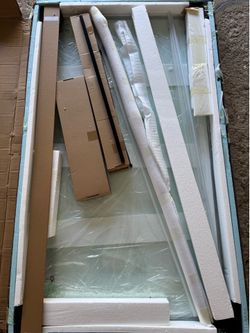 56-60”W x 60”H bathtub shower door