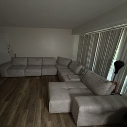 Light Grey 7 Pieces Sectional 