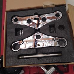 ***New Harley  Davidson Triple Tree**