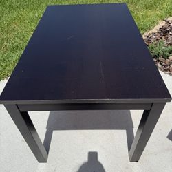 IKEA DINING EXTENDABLE TABLE
