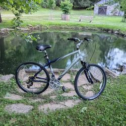 Trek Navigator 100 Sport 18.5 Inch Frame Ready To Ride 