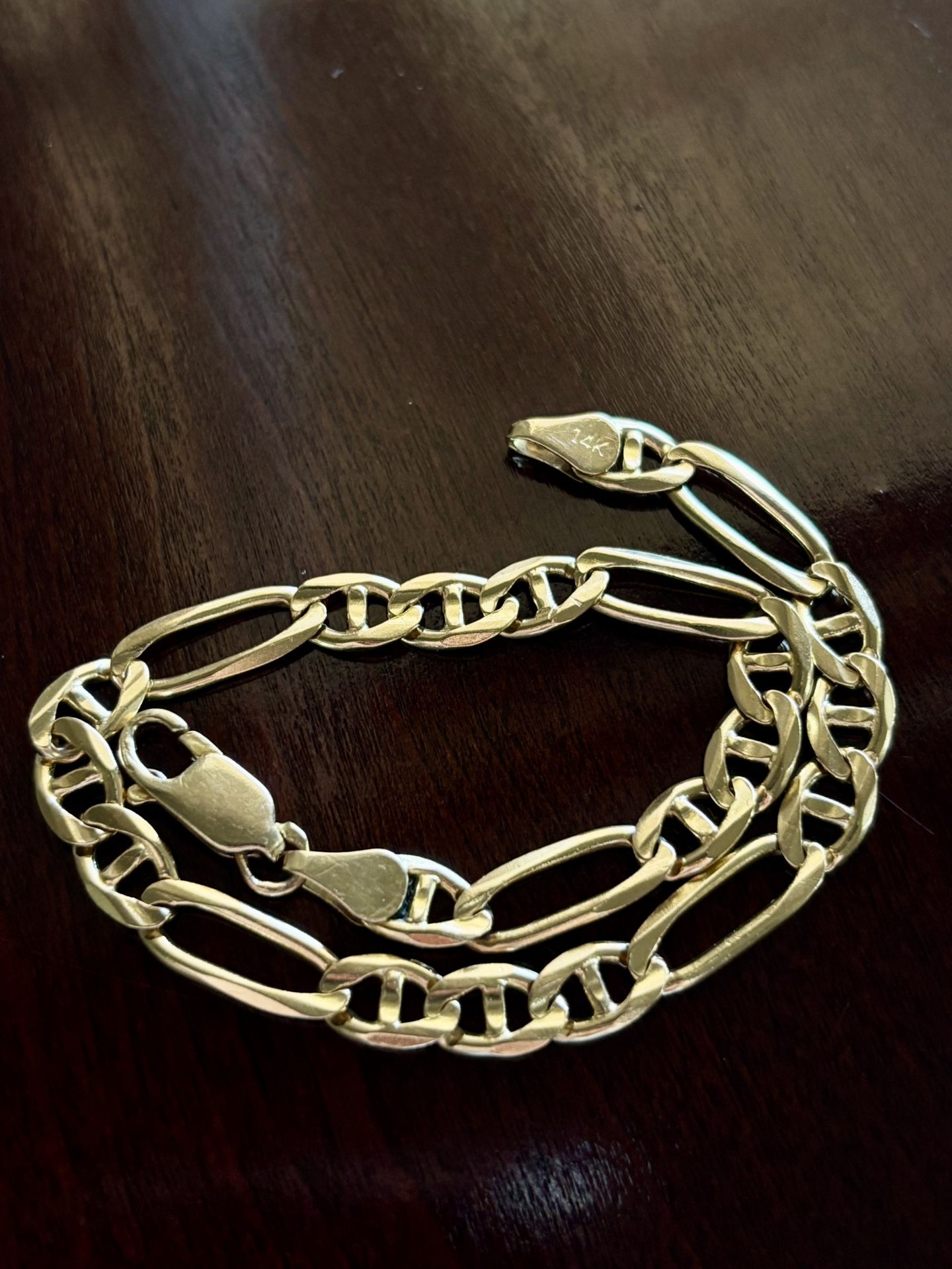 14k Gold Figaro Chain Bracelet 8.5 inches