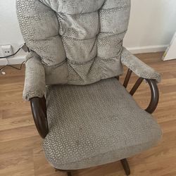 Rocking Chair 