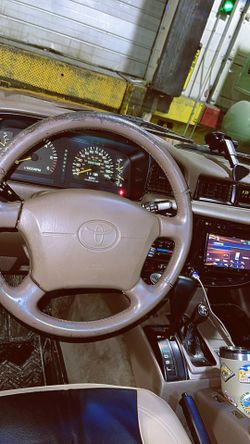 1995 Toyota Land Cruiser Thumbnail