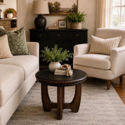 Modern Round Accent / Coffee Table
