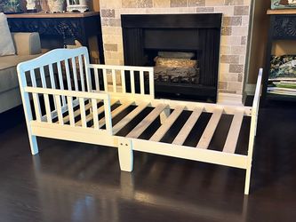 White Wood Toddler Bed Frame