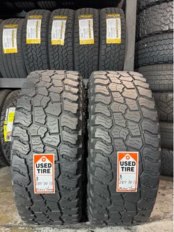 (2) LT 285/70/17 Mickey Thompson