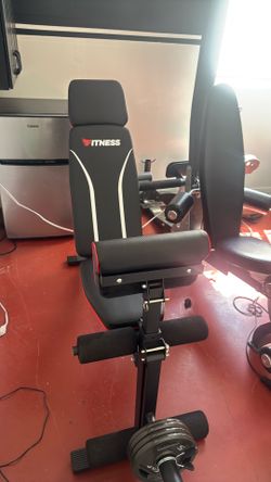 Leg Curl Machine