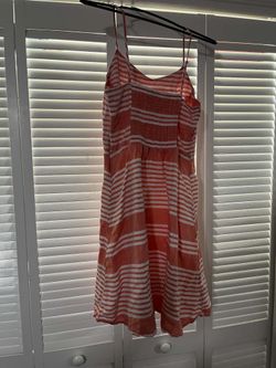 Old navy dress M