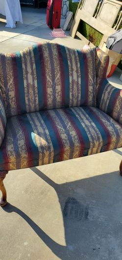 Love seat chair