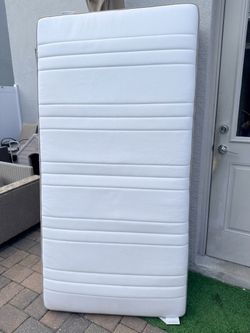 Twin Foam/Innerspring Mattress, 9” Thick
