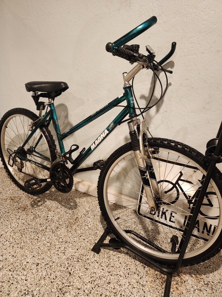 🔥🚲🔥Magna Electroshock 18 Speed Mt Bike(26)🔥🚲🔥