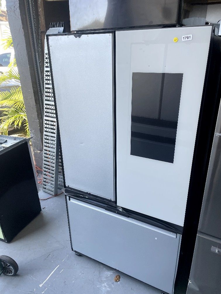 Samsung bespoke 36” panel ready french doorefrigerator with smart hub display $1500