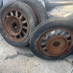 Model A Or T, 3 Available, Decorative Rims