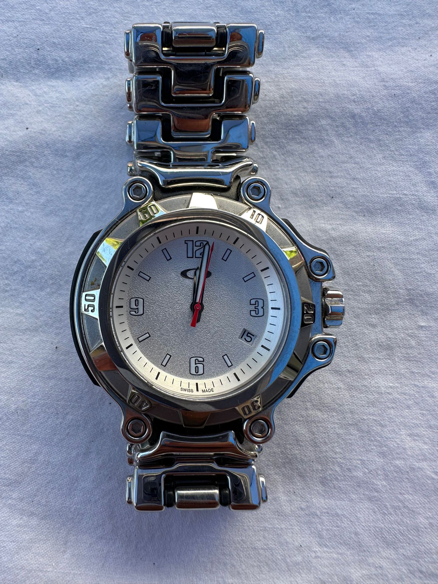 Oakley swiss made watch online