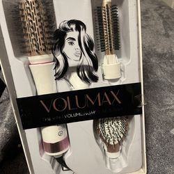 4 In 1 Volumizing Hair Brush Used Once 
