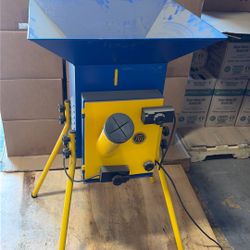 Hammer Mill - Compact, Clean