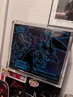 POKÉMON CENTER PHANTASMAL FLAMES ETB