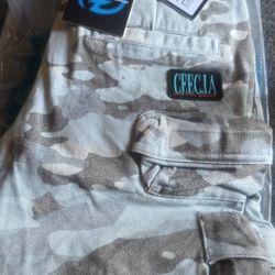C.E.E.C.-LA Camo Cargo Shorts