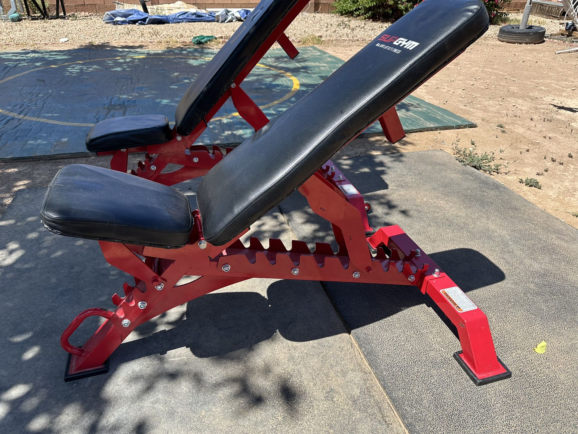 Adjustable Weight Bench