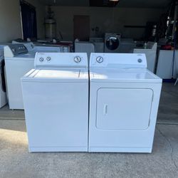 Whirlpool washer and electric dryer 