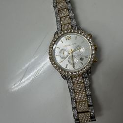 MK watch 