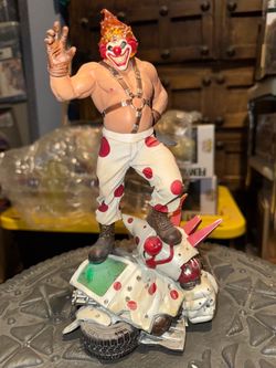 Iron studios twisted metal sweet tooth statue