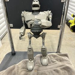 Iron Giant Figure 