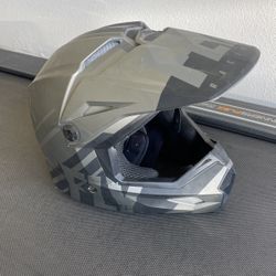 Fly racing helmet