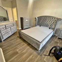 Silver Bedroom Queen Bed Dresser Mirror And Nightstand Set 4 Pcs Bed Set 