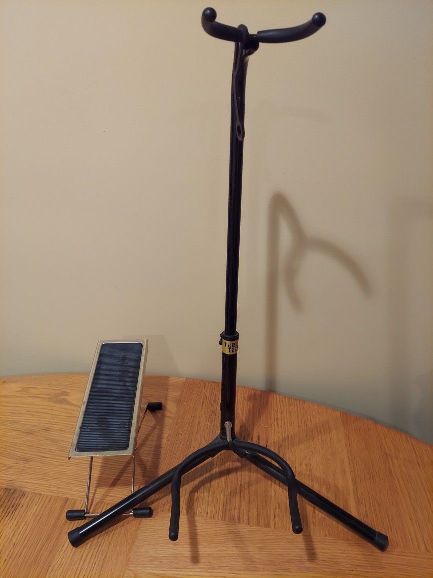 guitar stand and foot stool