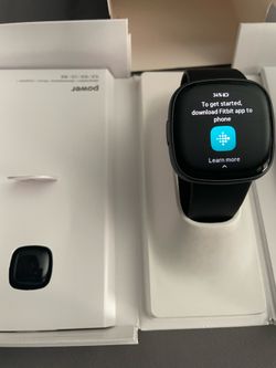 Fitbit versa 4