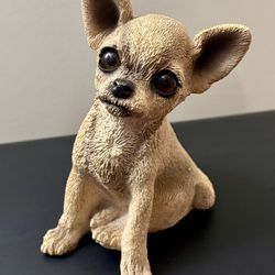 Classic Critters 1984 Chihuahua Puppy Dog Figurine Animal Sculpture Vintage
