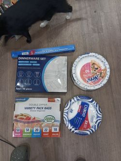 Kitchen Essentials Bundle – Plates, foil & Dinnerware