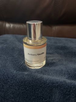 Dossier Perfume