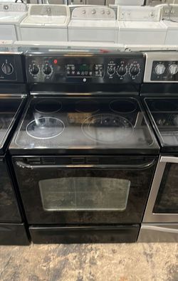 GE Electric Stove Black Glass Top