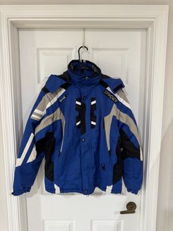 Men’s size small Spyder awesome winter ski/snowboard jacket located in Weston excellent condition