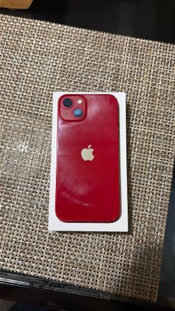 iPhone 13 (red)
