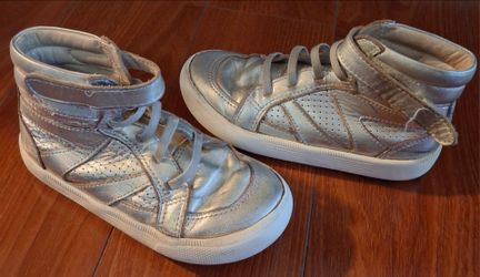 Girls silver high top shoes Size 12.5-13
