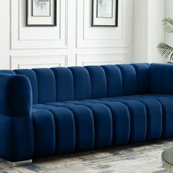 Gwen Velvet Navy Sofa

