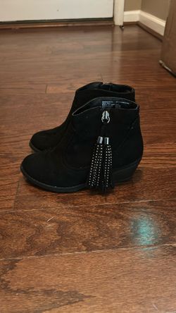Girls Boots