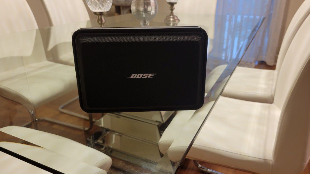Bose VS100 Center Channel Speaker