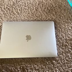 MacBook Air M1