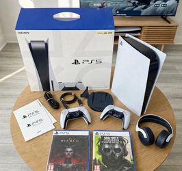 PS5 Bundle - 2 DualSense Controllers + Pulse 3D Headset + 2 Games - Box + Cables