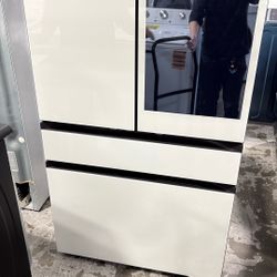 Samsung Bespoke Family Hub Refrigerator