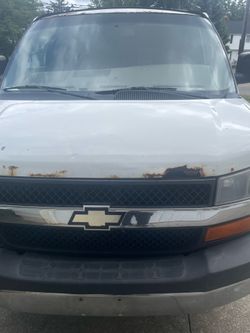 2011 Chevrolet Express Cargo