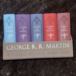 Complete Game Of Thrones Book Song And fire Book Set