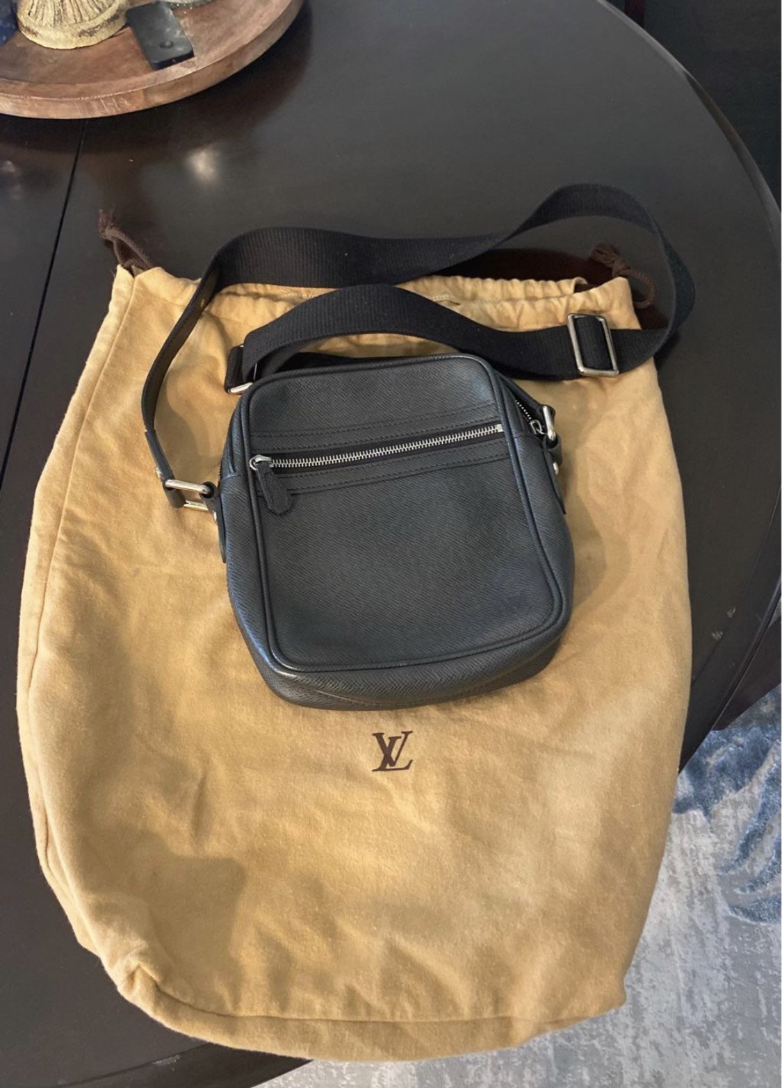 Louis Vuitton Black Danube Epi Damier Graphite Slim Canvas, Leather  Crossbody Bag for Sale in Stockton, CA - OfferUp