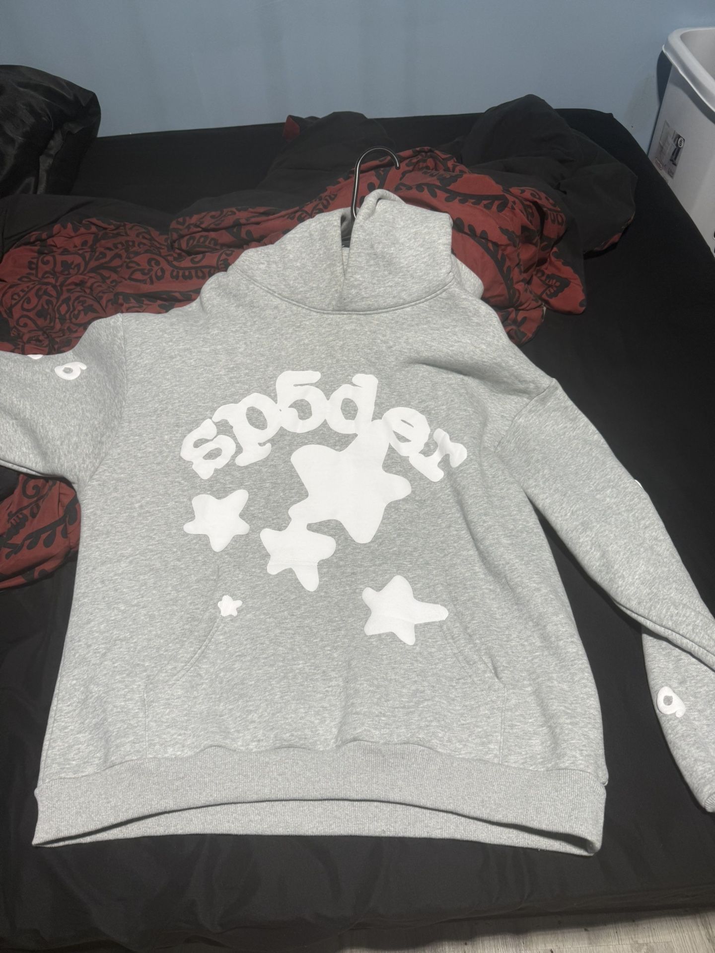 sp5der beluga hoodie