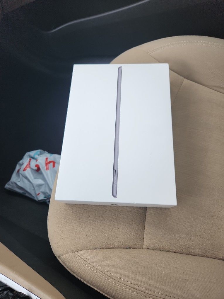 ipad 9th generation. wi fi, 64 gb